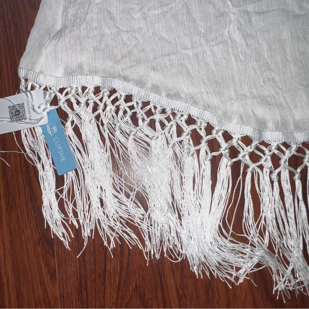 Cupshe Cream Fringe Halter Beach Cover-Up - Picture 6 of 9